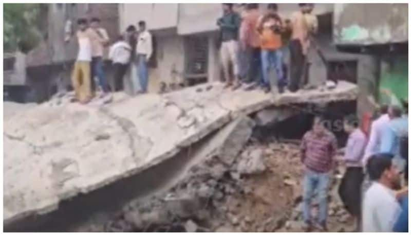 Huge water reservoir collapses in UP 2 dead 12 seriously injured