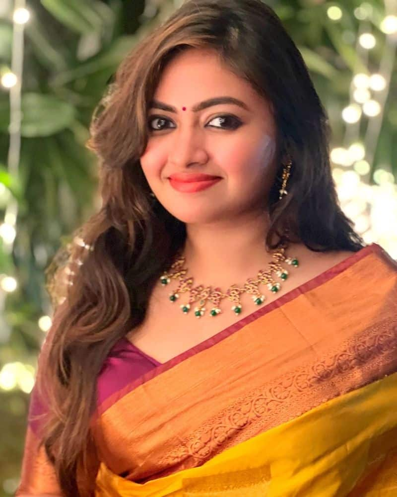 Cook with Comali 5 Shaalin Zoya latest saree pics goes viral on social media Rya