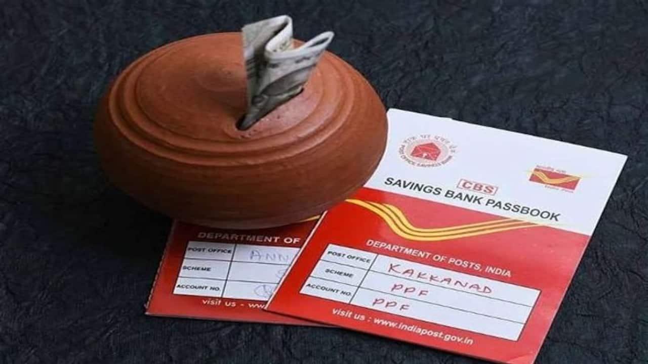 सरकारी योजना: घर बैठे हर महीने कमाएंगे 9 हजार, पोस्ट ऑफिस की ये योजना कर देगी मालामाल 