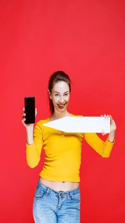 <p>Ariel, Jio और Vi ने अपने मंथली, तिमाही और ईयरली रिचार्ज प्लान में 25% तक की बढ़ोत्तरी कर दी हैं। इन सबके बीच BSNL पूरे देश में सबसे एफॉर्डेबल टैरिफ प्लान दे रहा है। </p>

