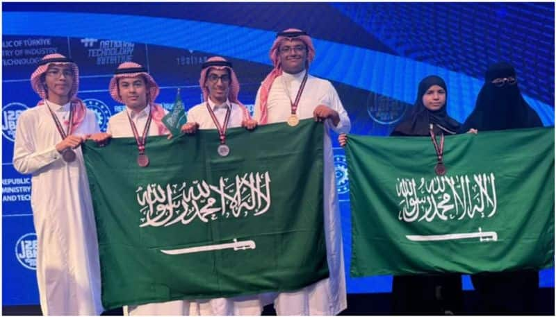 saudi won five medals in junior Balkan mathematical Olympiad 