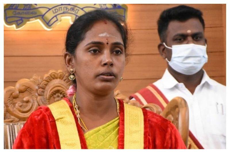 Coimbatore Mayor Kalpana has resigned from his post vel