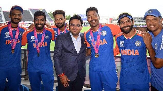  bcci unveils victory parade in Mumbai