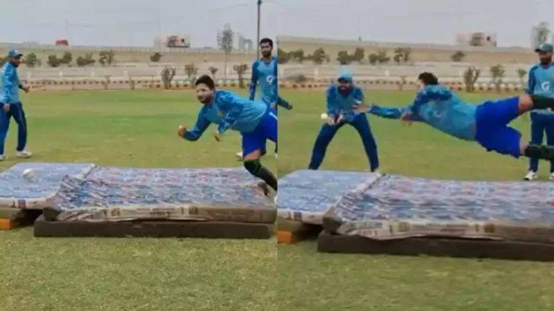 Gearing up to sleep after eating biryani Pakistan players trolled for catching drill on mattresses (WATCH) snt