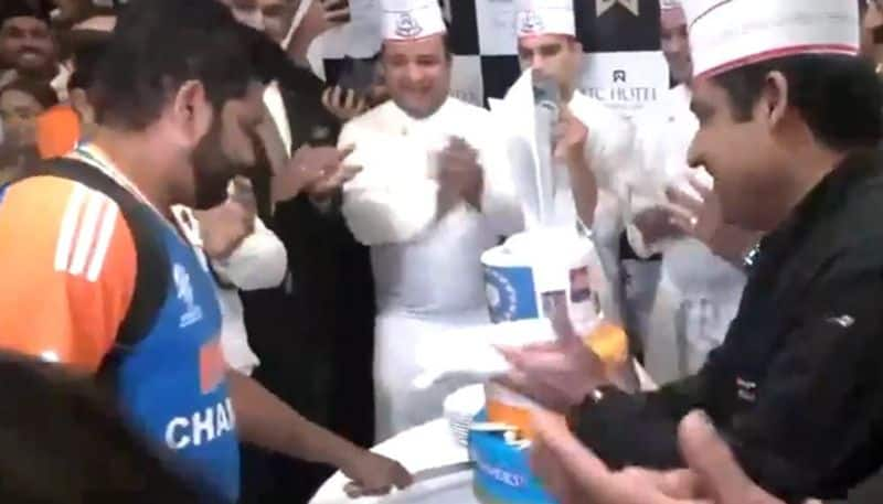 Rohit Sharma, Rahul Dravid, Virat Kohli & more cut cake at ITC Maurya hotel to celebrate T20 WC 2024 triumph (WATCH) gcw