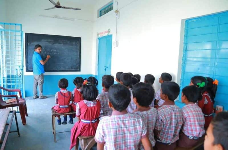 Intermediate Teachers are invited to apply for the vacant posts in Chennai KAK