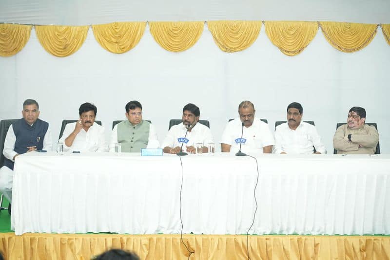 Details of meeting of Chief Ministers of Telugu States GVR