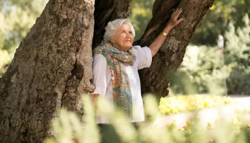 102 year old working in her resort story of Deborah Szekely