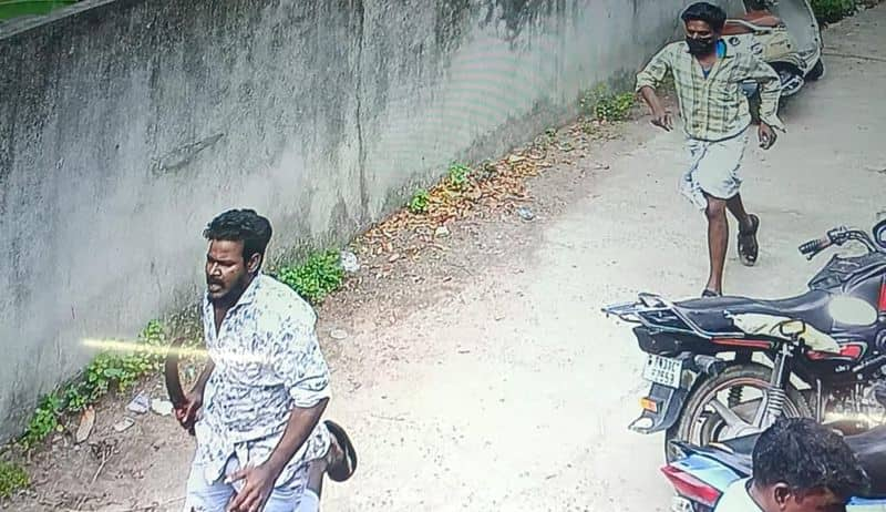 The incident of killing a rowdy in the middle of the road in Thanjavur has created a stir KAK