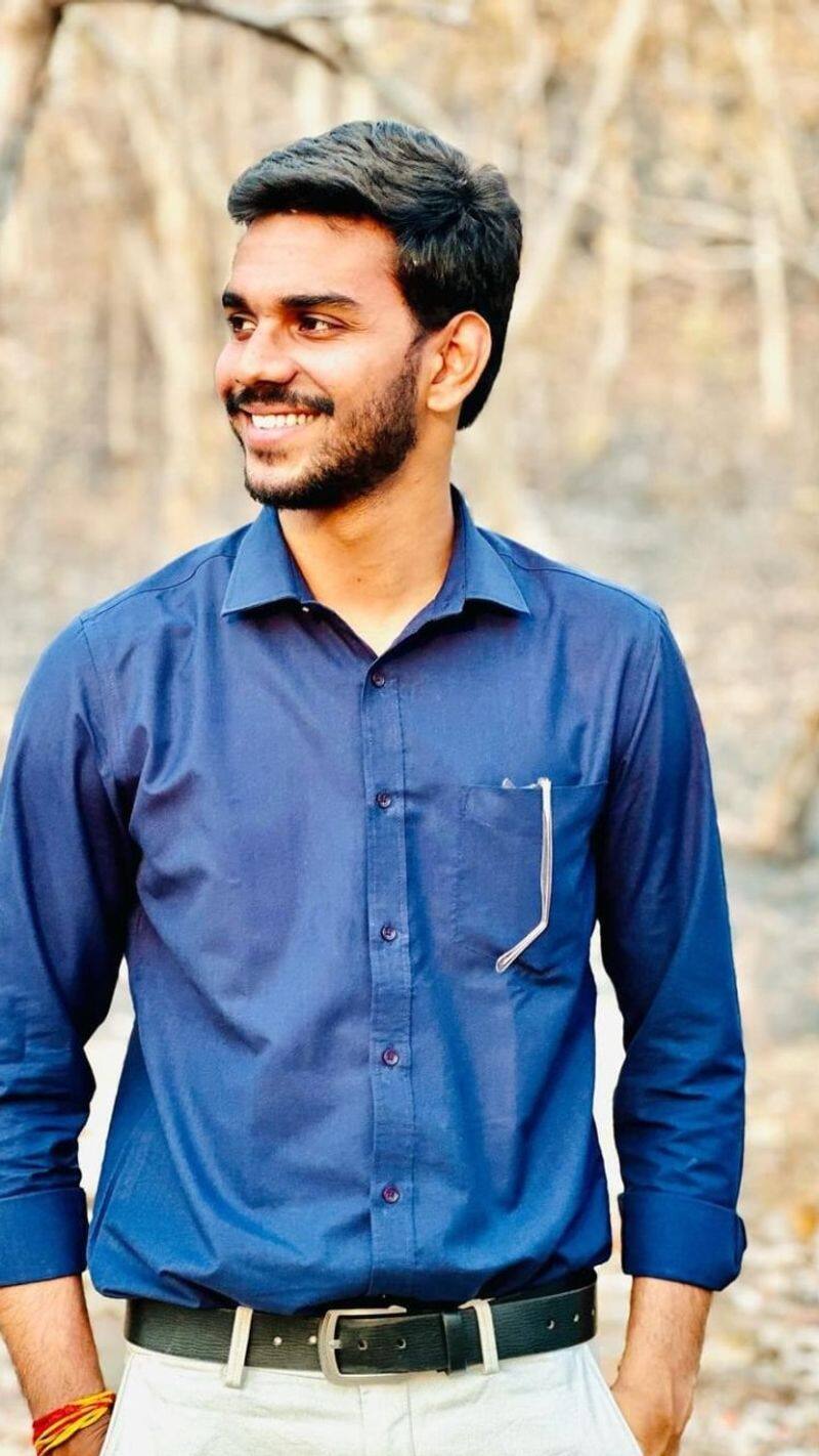 IAS Arpit Gupta Success Story 24 year old youth from UP who missed UPSC by 1 mark in first attempt becomes IAS in second attempt XSMN