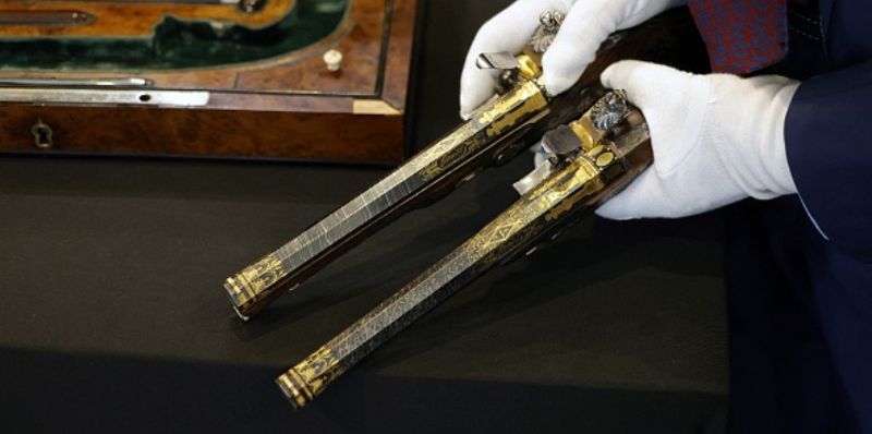 Pistols Napoleon Bonaparte planned to use to kill himself sold in France for 15 crore 