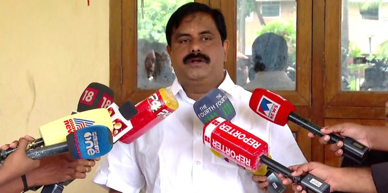 Mafia tussle in Kozhikode CPM DCC president about PSC Membership Bribe Allegation