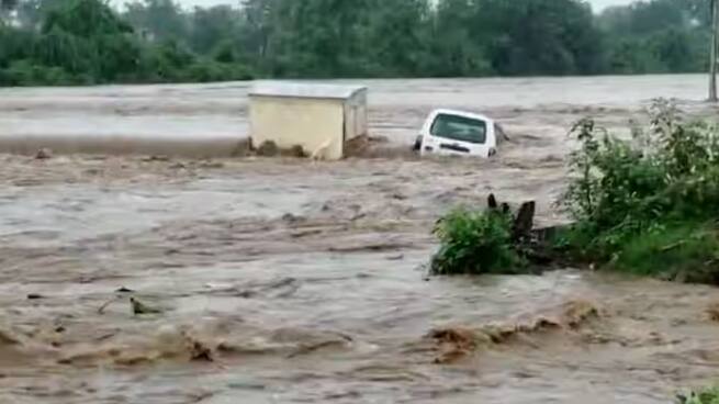 buldhana car 