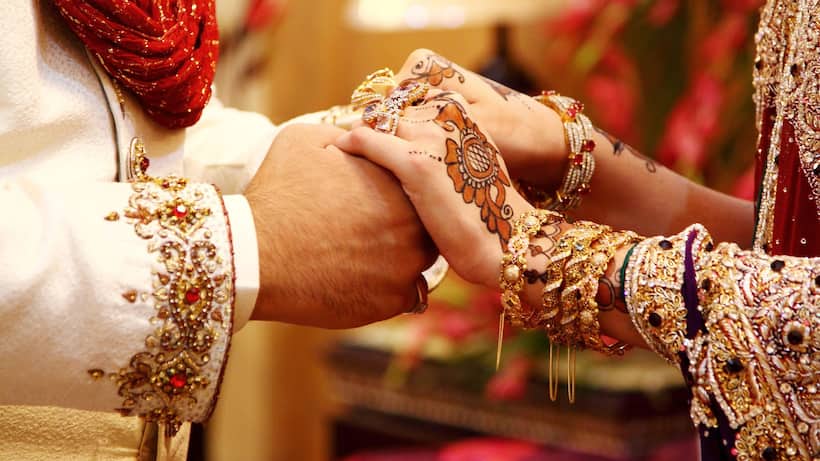 LOVE MARRIAGE