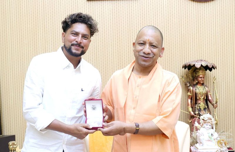 T20 World Cup-winning Team Player Kuldeep Yadav Meets UP CM Yogi Adityanath at his Residence rsk