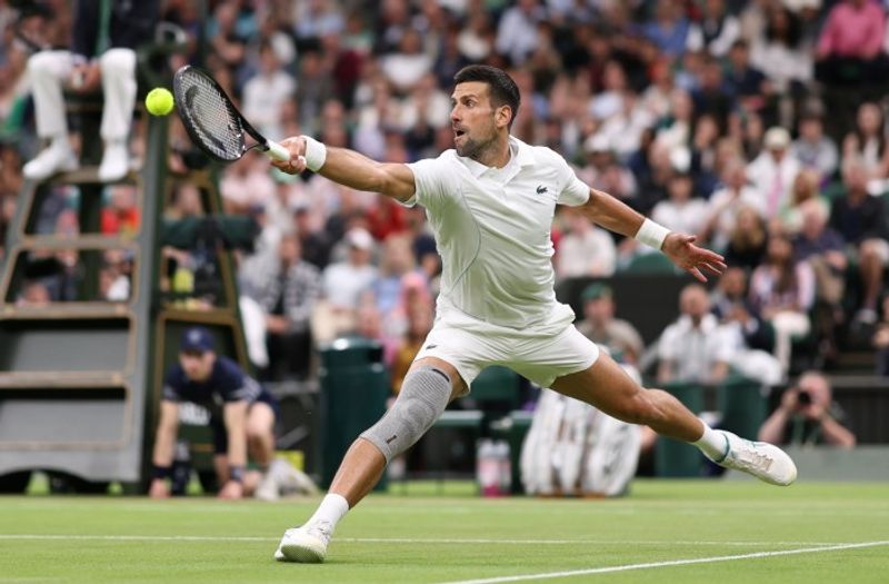 Have a Goooood-night Fuming Djokovic slams 'disrespectful' Wimbledon crowd after victory over Rune (WATCH) snt