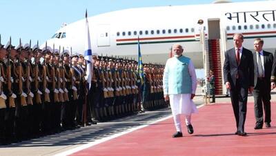  मोदी के रूस पहुंचते ही पुतिन ने भारतीयों को दिया 1 बड़ा तोहफा, मास्को में दिखा भारत का दबदबा
