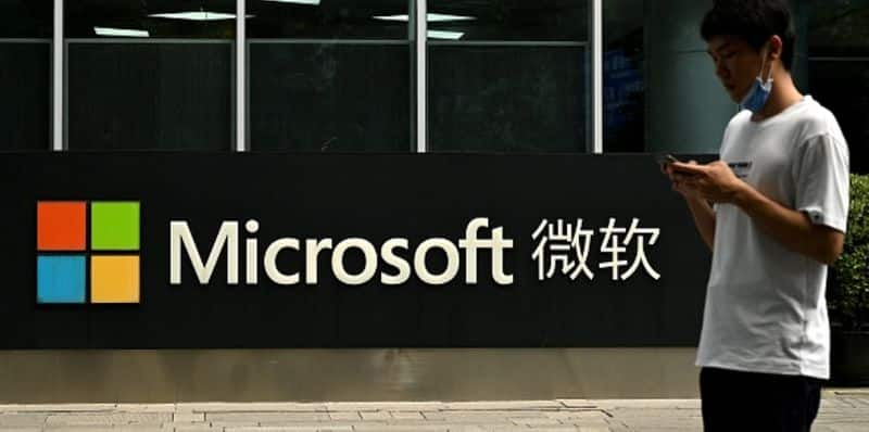 Microsoft china bans android phones for employees directs to change to iPhone 