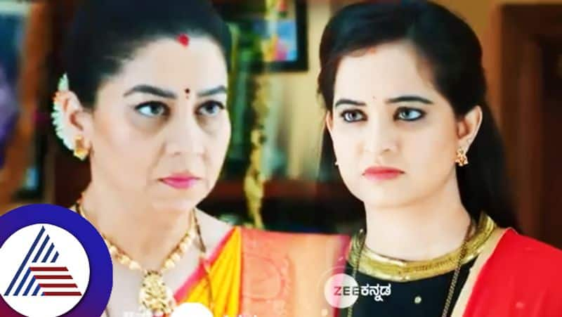 Tulsi slapped daughter  Sandhya for her greediness in Shreerastu Shubhamastu suc