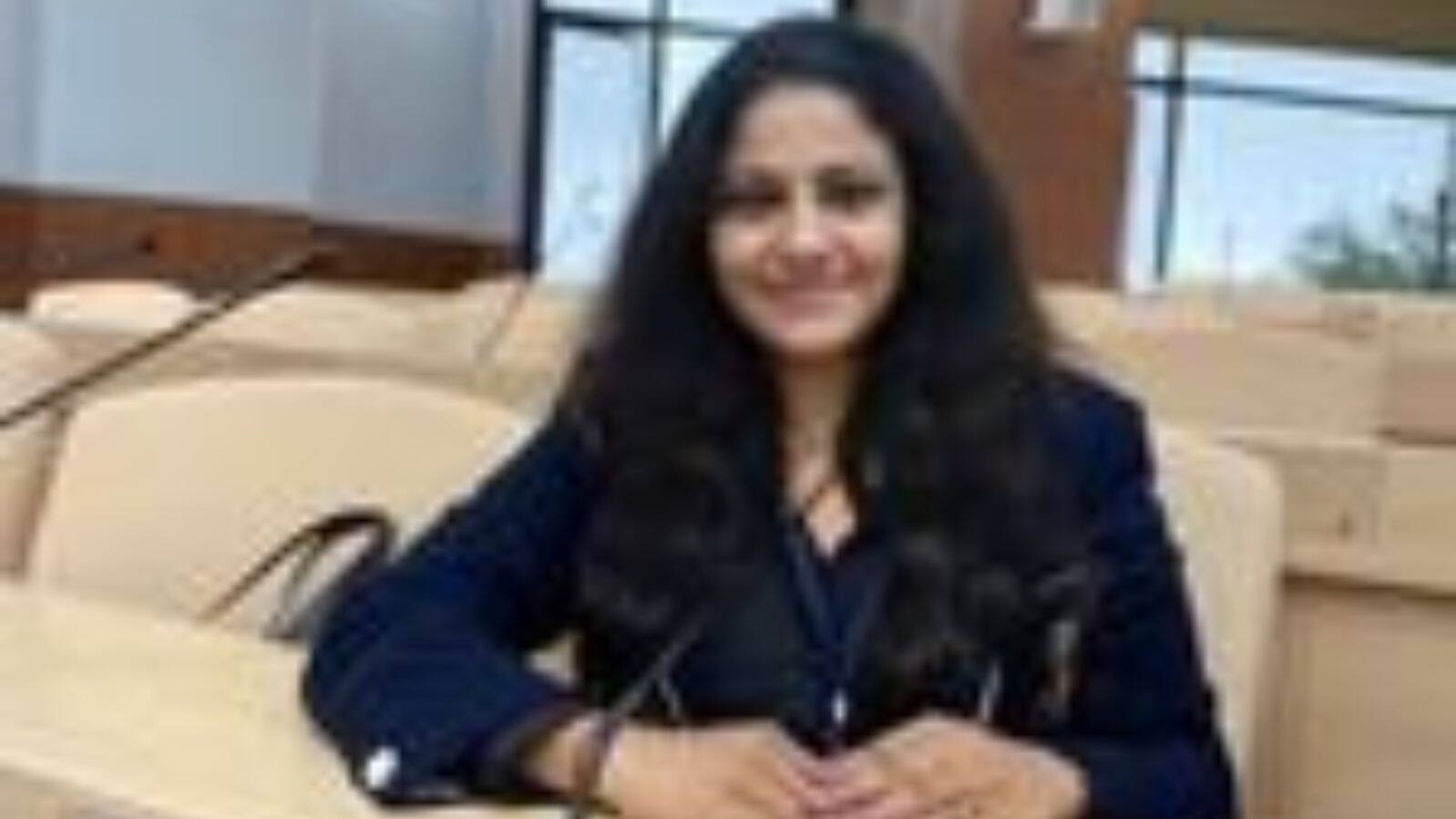 ias pooja khedkar 