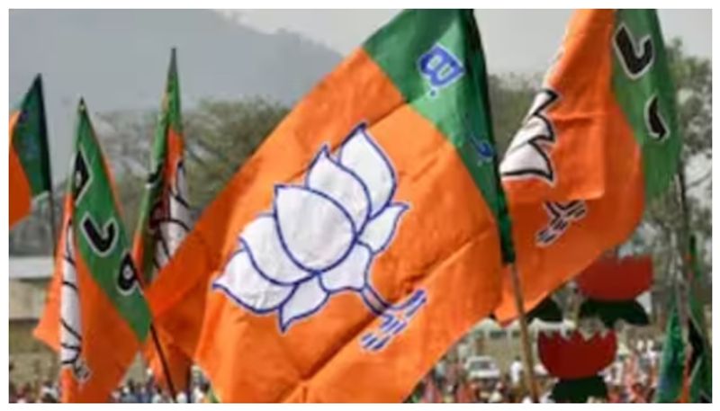 MUDA scam and valmiki corporation scam issue bjp high command sparks against state bjp leaders rav