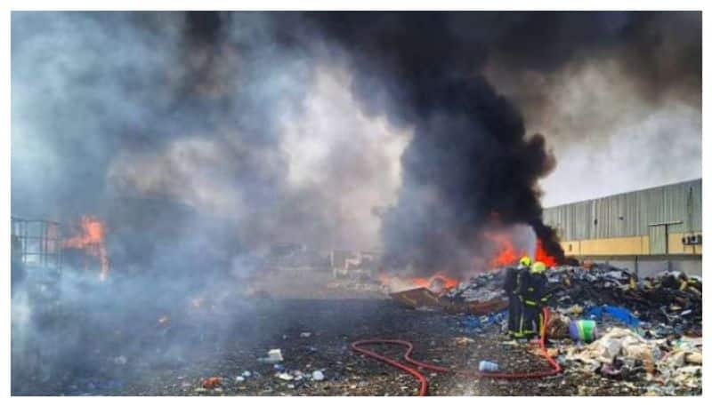 fire breaks out in a plastic recycling plant in oman