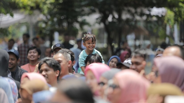 POPULATION POPULATION