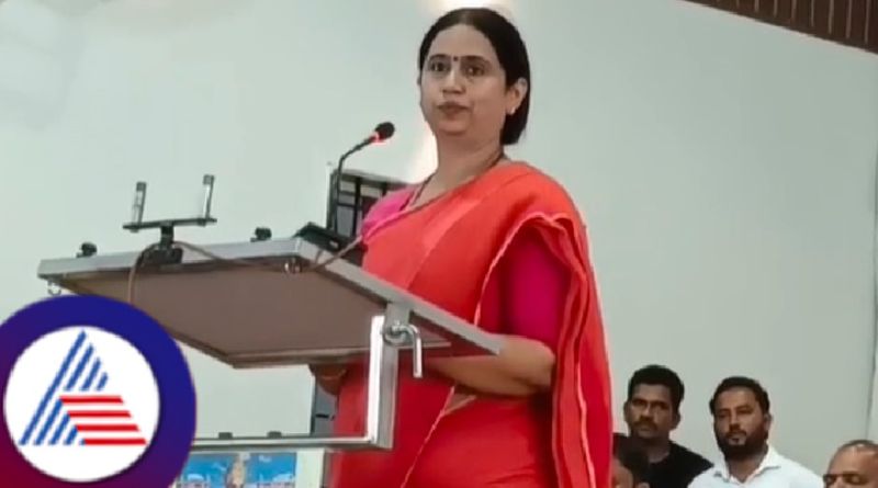 karnataka minister lakshmi hebbalkar speech at arabhavi gokak congress convention rav