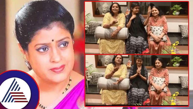 The video of singer BR Chaya gone viral who visited Aparna when bedridden due to cancer suc