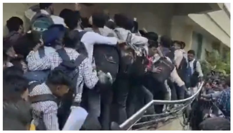 Video of unemployed people appearing for interview for IT company in Gujarat goes viral