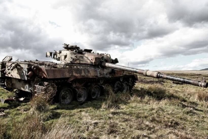  Tragic Loss in Ladakh: Five Indian Army Soldiers Lose Their Lives in Tank Accident