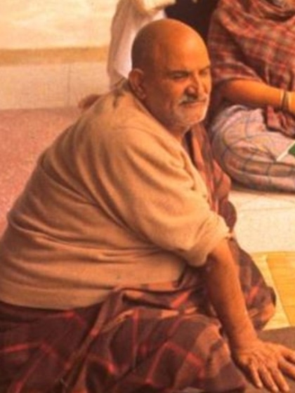 <p>नीम करोली बाबा के लाइफ कोट्स हमें जीवन की सच्ची राह दिखाते हैं। जानिए उनके 9 प्रेरक वचन जो आपके जीवन को बदल सकते हैं। </p>

