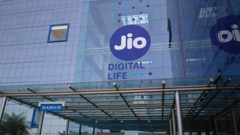 Jio Soundbox Launch Details Features UPI Market Entry by Mukesh Ambani