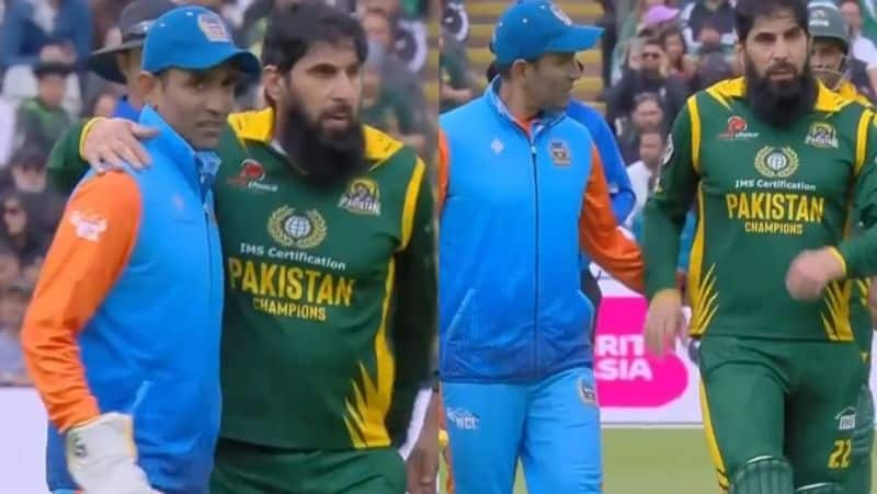 Robin Uthappa Helps injured Misbah-ul-Haq during PAKCH vs INDCH in WCL 2024 final at Birmingham rsk