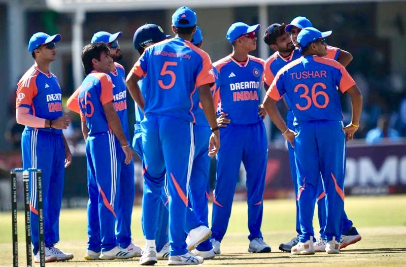 Sanju Samson Mukesh Kumar Fire India To 42 Run Win Over Zimbabwe In 5th T20I kvn