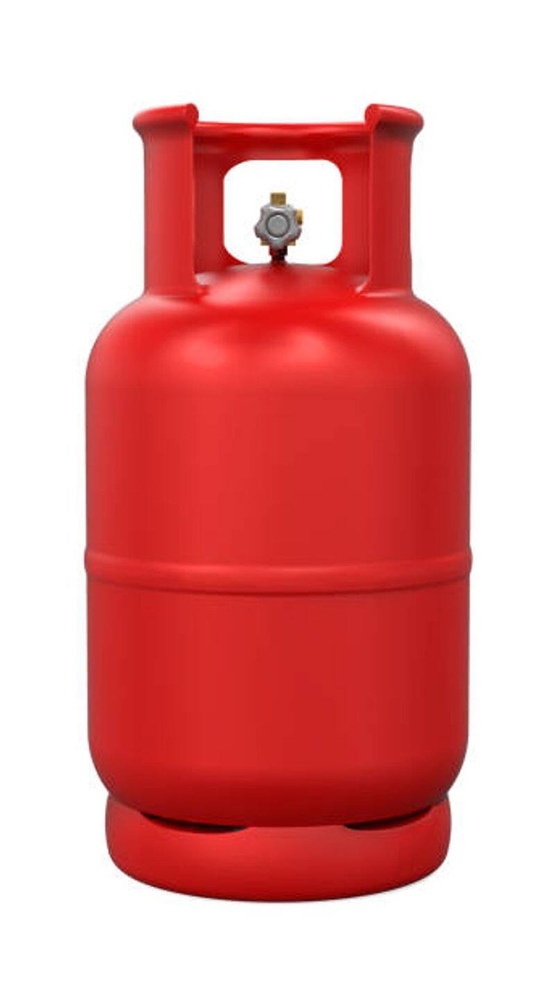 LPG Commercial Cylinder Rule: Legal action will be taken if commercial cylinder is used at home fine may be imposed Gas Safety Rule