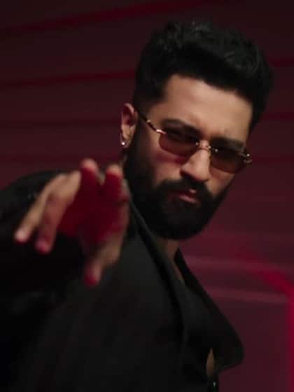 Vicky Kaushal's dance steps in the song 'Tauba Tauba'