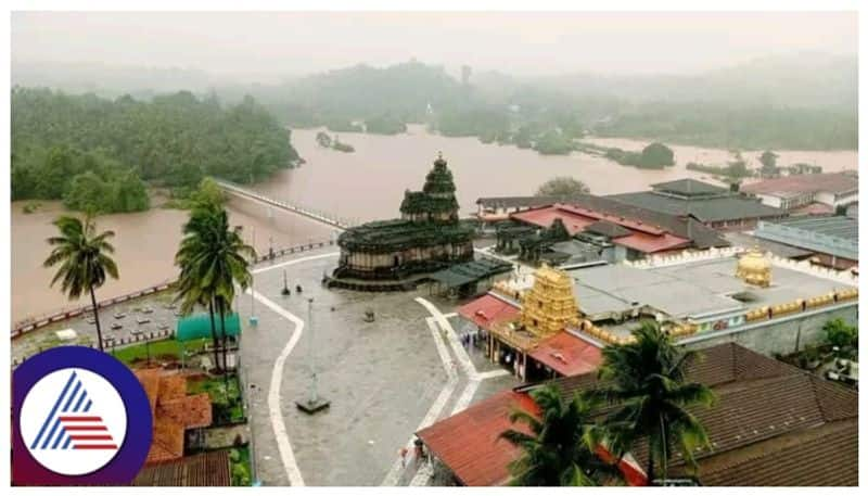 heavy  monsoon rainfall flood situation in 13 district  karnataka mrq