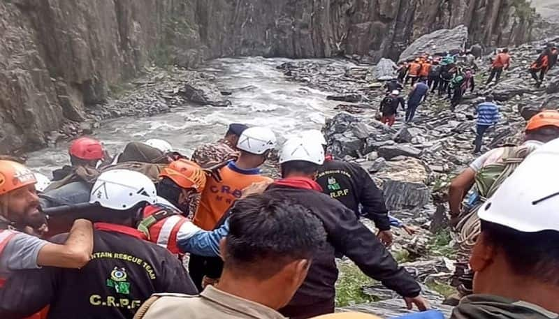 bengaluru origin three killed due to car fell into the cliff in jammu kashmir grg