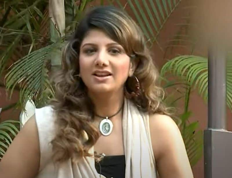 Rambha unfollows husband on Instagram due to Tamannaah dtr