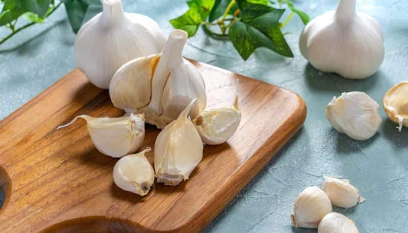 who should not eat garlic rsl