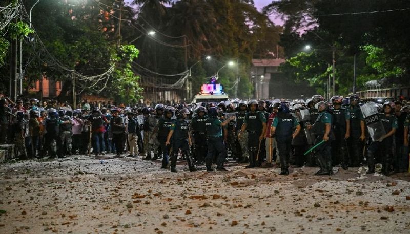 A protest against job quota turned violent in Bangladesh Indian High Commissioner launched advisory, helpline for Indian students, tourists akb