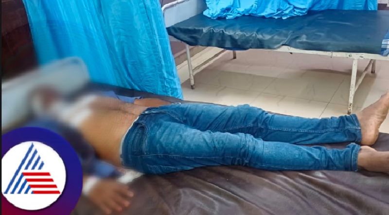 Ramesh Kakhandaki stabbed by student at dharwad district rav