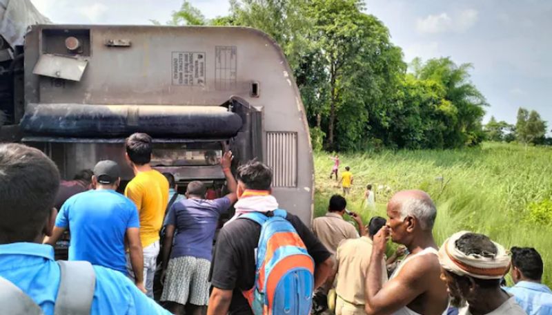 heard a loud explosion says derailed chandigarh dibrugarh express loco pilot ans