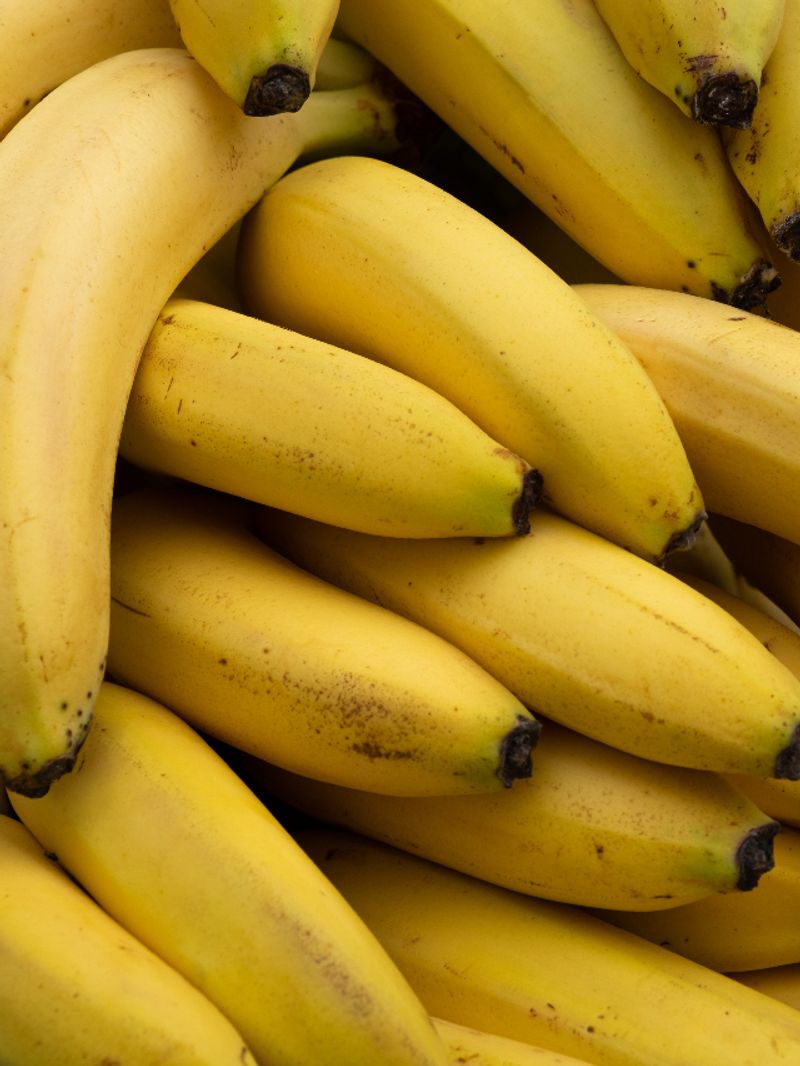 health benefits eating banana daily 