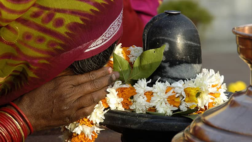 Happy Sawan 2024: Check out wishes, messages, SMS, quotes, WhatsApp and Facebook status on Shravan Somwar