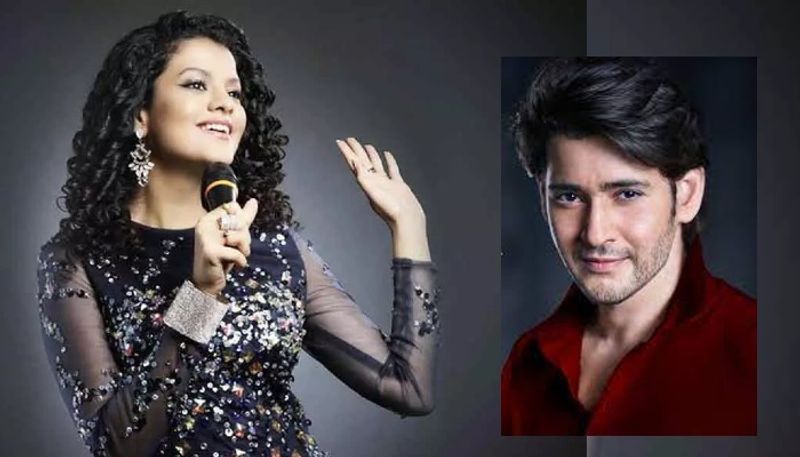 Bollywood lady singer Palak Muchhal who follows superstar Mahesh Babu in community service JmS