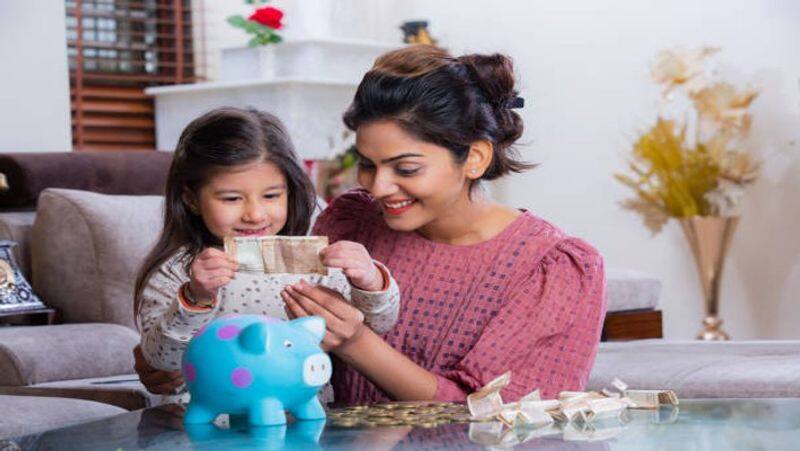 income-tax-saving-tips-family-ways-to-save-tax-in-hindi