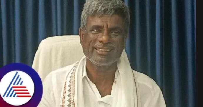 kota shrinivas poojari