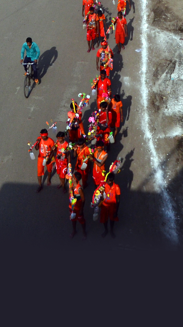 Kanwar Yatra: Supreme Court imposes interim stay on order asking eateries to display names of owners snt